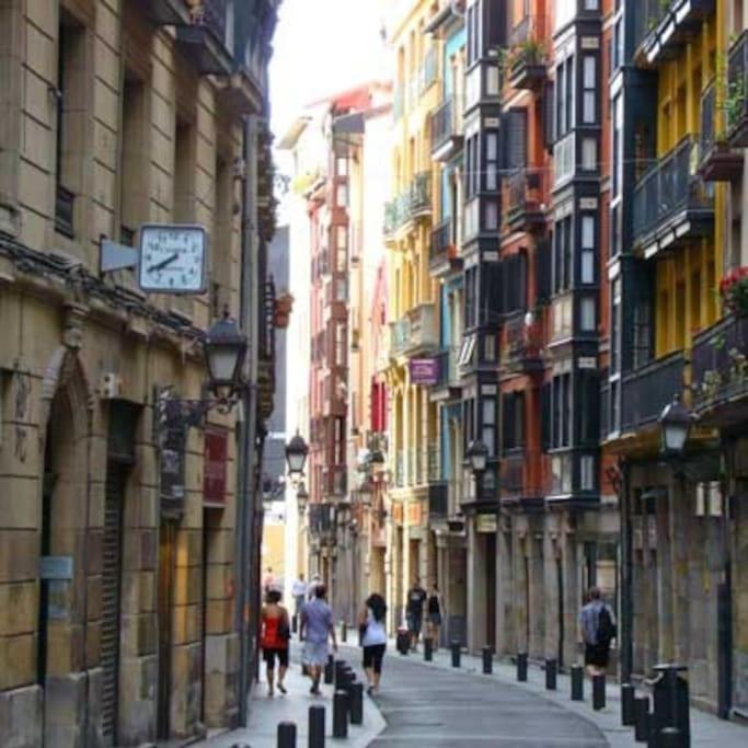 La Casita Verde. Metro Cerca Del Casco Viejo 빌바오 외부 사진